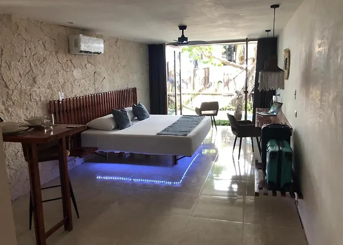 Hotel Retiro Maya Suites 3*