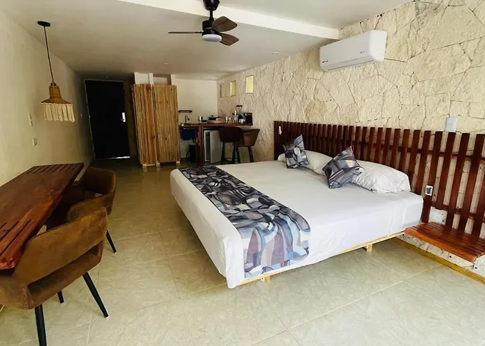 Hotel Retiro Maya Suites